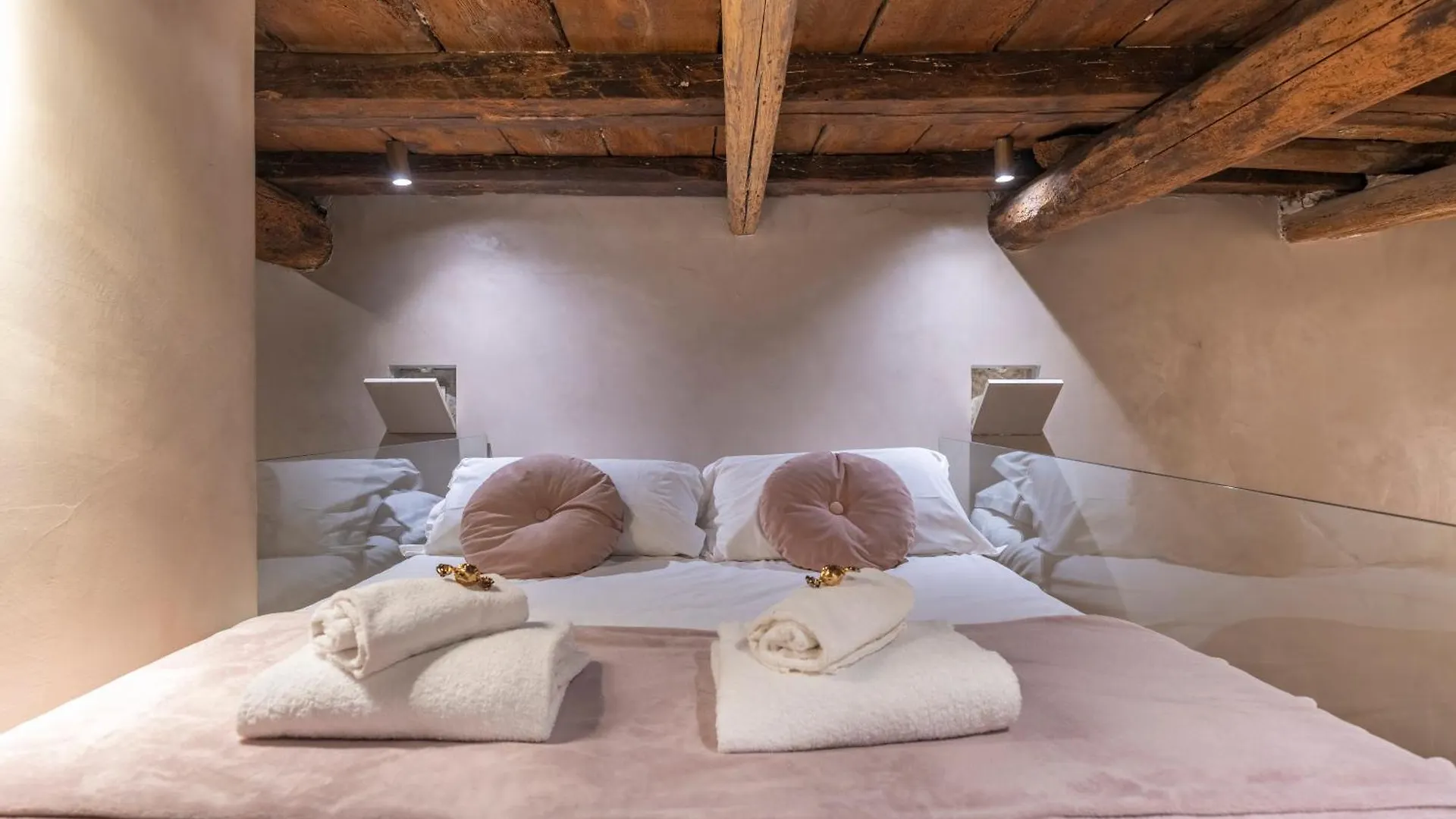 Suite Ad Duomo, Firenze Apartment